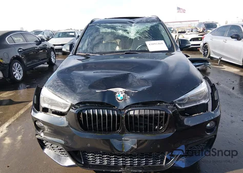 2018 BMW X1 xDrive28I z USA, uszkodzony, nr VIN WBXHT3C34J5K26731
